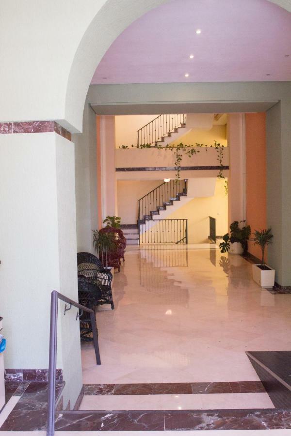 Residencial Las Flores Marbella Bagian luar foto
